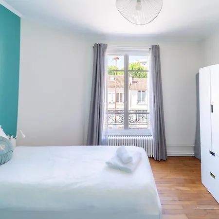 La Belle Adresse Chic, Calme & Spacieuse 别墅 凡尔赛