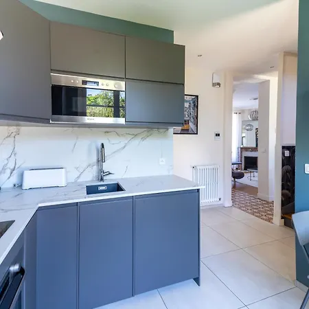 La Belle Adresse Chic, Calme & Spacieuse Villa Versailles