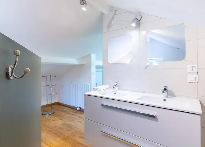 Villa La Belle Adresse Chic, Calme&spacieuse *